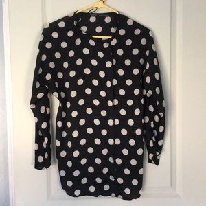 Polka dot zippered blouse